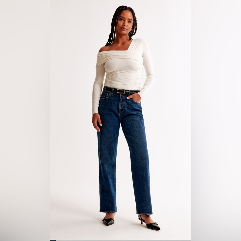 Abercrombie & Fitch High Rise Blue Jeans-NWT